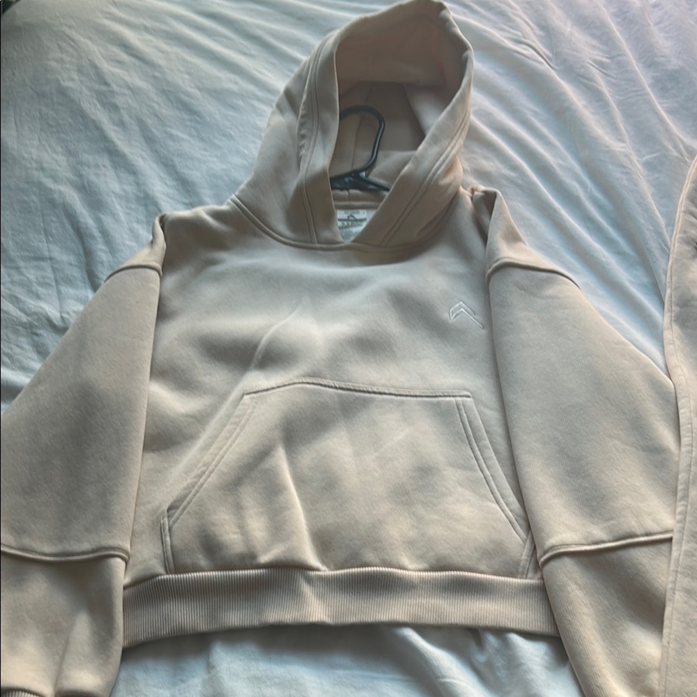 Oner Active Cream Track Suit